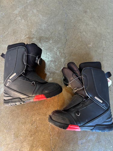 Size M 7.0 (W 8.0) Rossignol Excite BOA Shield Snowboard Boots