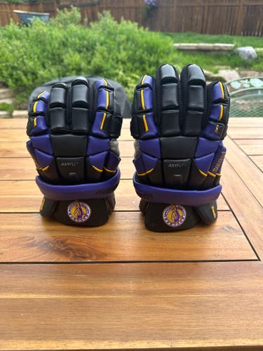Warrior Evo Custom Lacrosse Gloves - Boulder High School