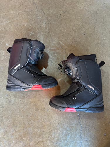 Size M 7.0 (W 8.0) Rossignol Excite BOA Shield Snowboard Boots