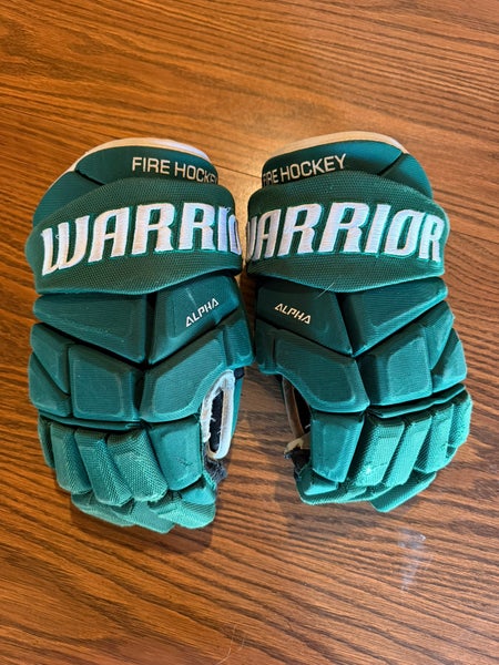 Green Warrior Alpha Pro Hockey Gloves 14" (Used)