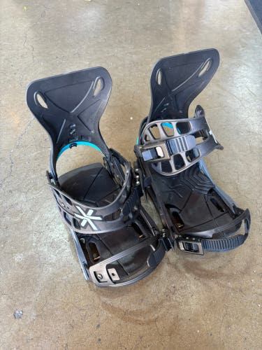 New Karakoram Sky Ranger Snowboard Bindings | Women's Medium