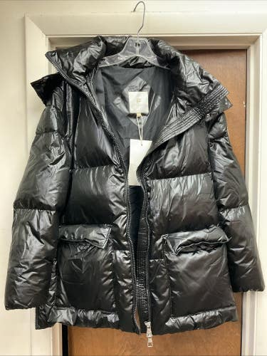 Fitouch Size Medium Black Puffer Jacket