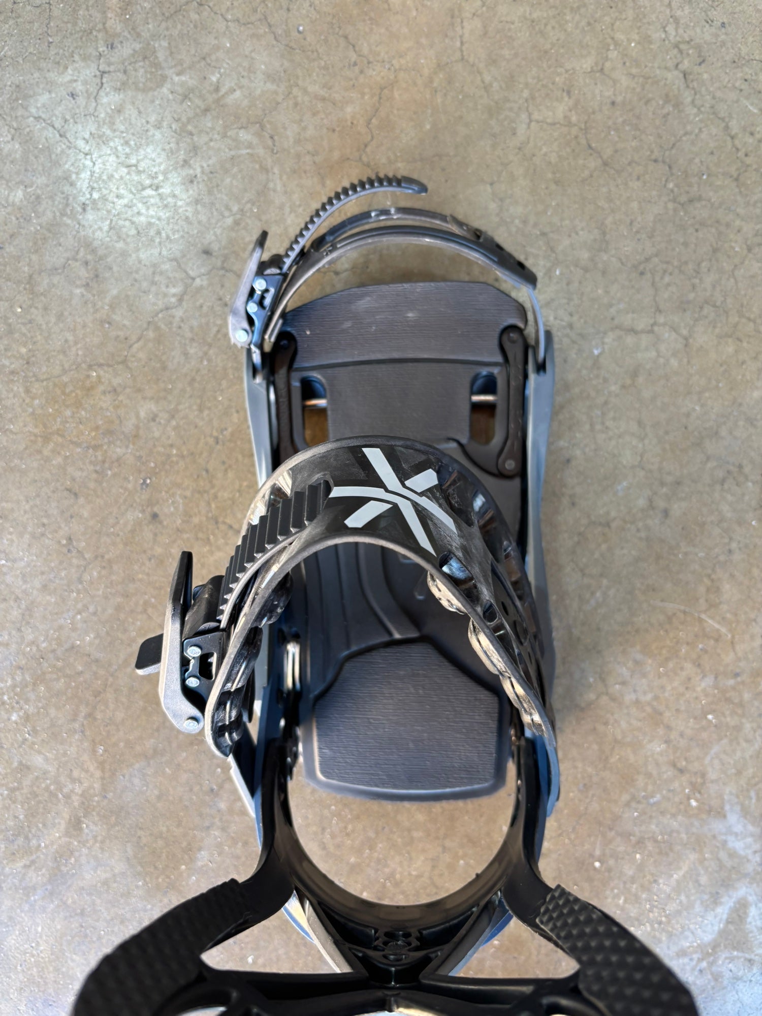 New Karakoram Layback Snowboard Bindings Freeride | Men's Medium