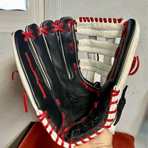 Miken Player series LHT 15”