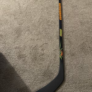 Junior Warrior Covert Dolomite 40 Flex  Right Hand Hockey Stick W28 (New)