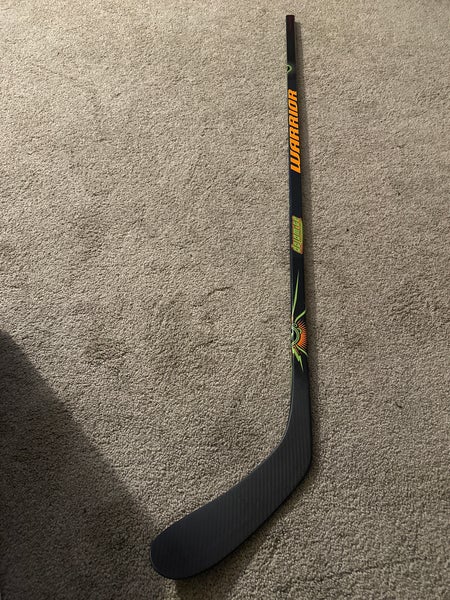 Junior Warrior Covert Dolomite 40 Flex Right Hand Hockey Stick W28 (New)