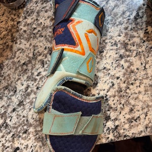 Blue Senior EvoShield Leg guard Shin Guards (Used)