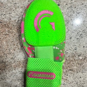 Green Junior Sliding Mitt (Used)