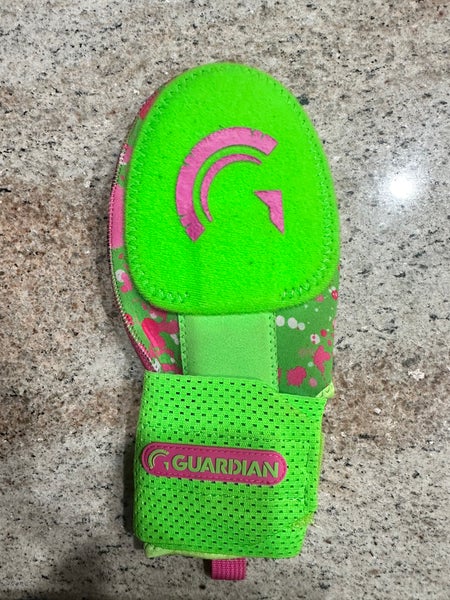 Green Junior Sliding Mitt (Used)