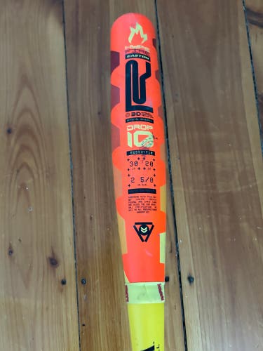 2025 Easton Hype Fire Composite USABat Certified Bat (-10) 20 oz 30" (Used)