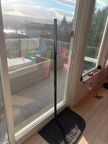 Senior Bauer Nexus Tracer Left Hand Hockey Stick P28 70 Flex (Used)