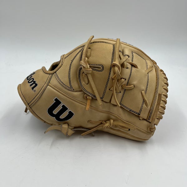 Wilson A2000 B2 12” Pitchers infield Baseball Glove