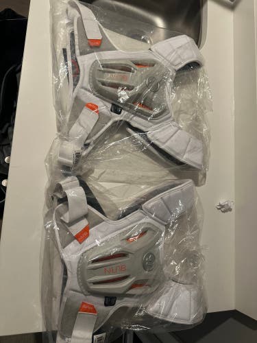 Warrior Burn Senior Lacrosse Shoulder Liner Pads