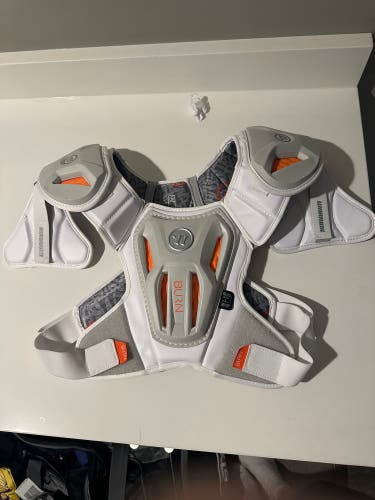 Large Adult Warrior Burn Shoulder Pads (New) Box Lacrosse