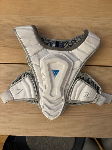 Used Medium True Zerolyte Shoulder Pads