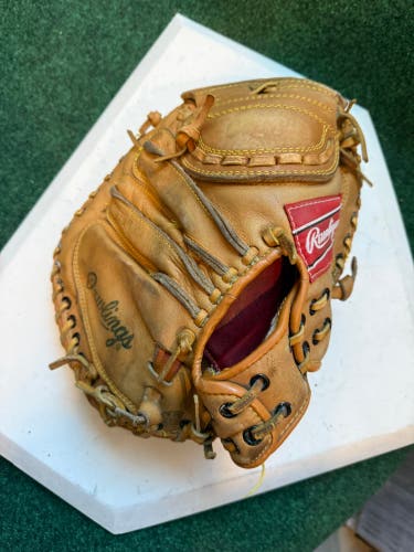 Rawlings RCM45 RH Catcher's Baseball Glove 32" (Used)