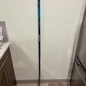 Senior Bauer Nexus Geo Right Handed Hockey Stick P88 87 Flex Pro Stock (Used)