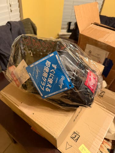 Ambidextrous Rawlings Pitcher's Baseball Glove 12" (New With Tags)