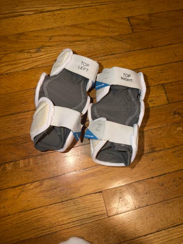 Medium Youth True ZeroLyte Arm Pads (Used)