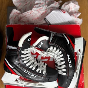 CCM JetSpeed FT655 Hockey Skates - Senior 7 (New in box)