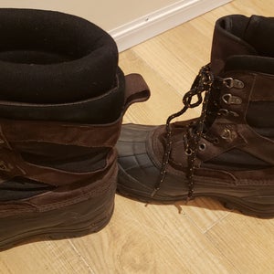 WOMEN'S SIZE 11 DARK BROWN/BLACK LACROSSE WINTER BOOTS (BARELY WORN)