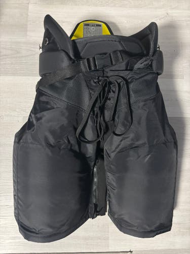 Men's Senior Medium CCM HPTK Hockey Pants Pro Stock (Used)