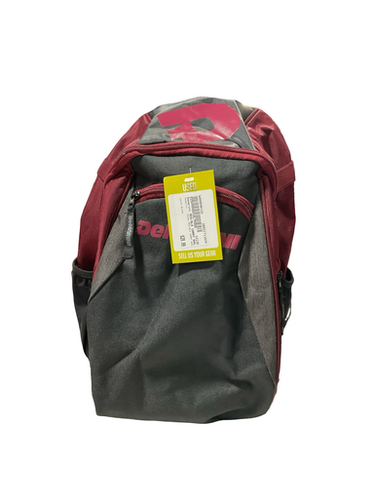 Used Demarini RED/BLK CARRY BAG BB/SB Player Carry Bag Black 11834-S000046133