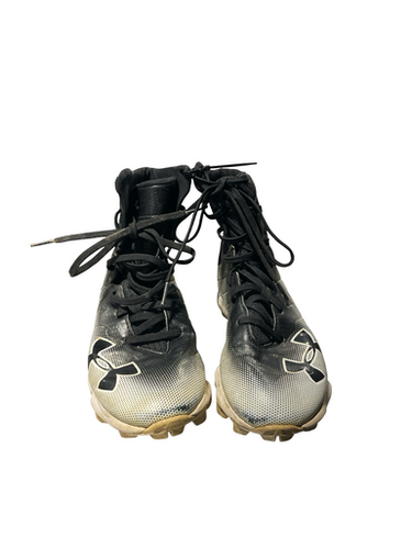 Used Under Armour Jr FB Cleats Black And White Junior 03.5 11834-S000046496
