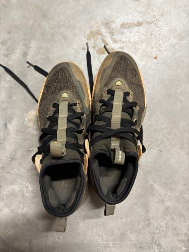 Black Men's Size M 9.0 (W 10.0) Adult Nike Mike trout Metal Cleats (Used)