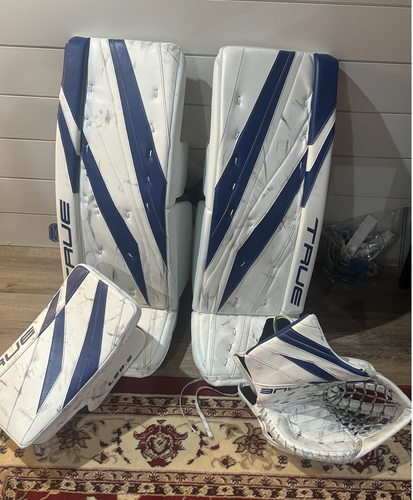 33" 2022 True L20.2 Regular Goalie Full Set (Used)