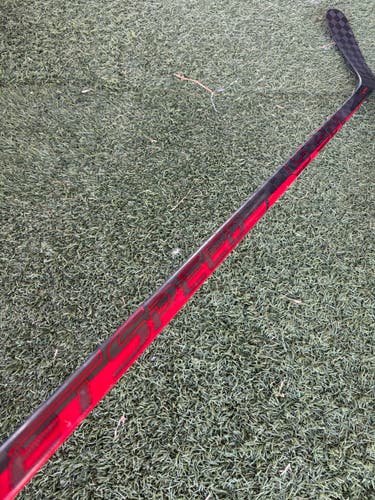 CCM JetSpeed FT4 Pro Stock Used Hockey Stick Grip 75 Flex P90 Left 7851