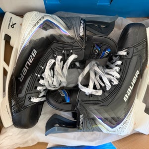 2025 Bauer Vapor Flylite Hockey Skates Regular Width 7.5 (New)