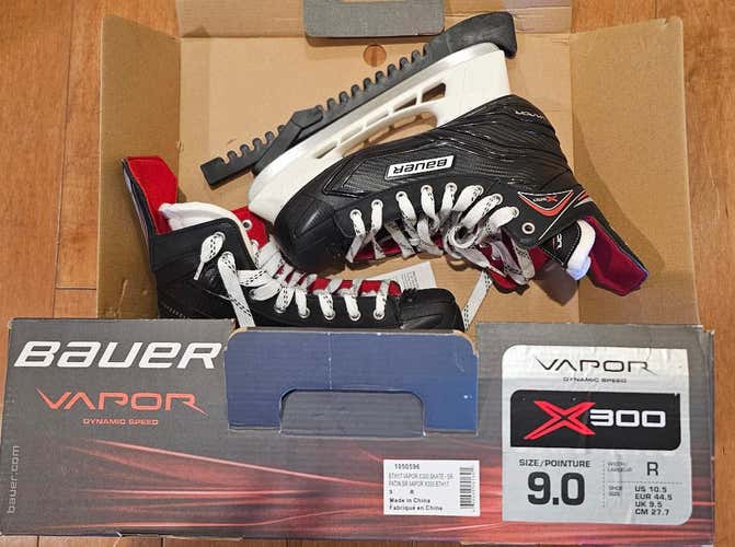 Bauer Vapor X300 Hockey Skates – Senior Size 9 – Original Box – Skate Guards (Used)