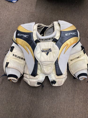 Small / Medium Vaughn Velocity V6 Goalie Chest Protector (New)