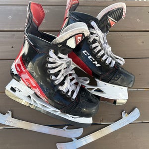 2021 CCM JetSpeed FT4 Pro Hockey Skates 6.5 (Used)
