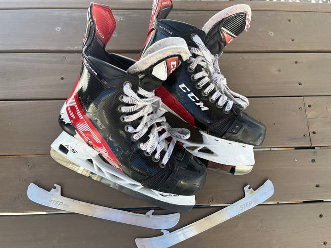 2021 CCM JetSpeed FT4 Pro Hockey Skates 6.5 (Used)