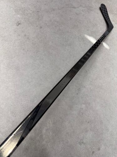 95 Flex P92 Senior Bauer Vapor Hyperlite Left Hand Hockey Stick (New) Pro Stock
