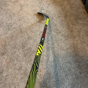 Senior Sher-Wood Rekker Right Handed Hockey Stick PP92 85 Flex (Used)
