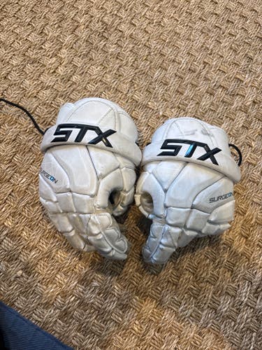 STX Surgeon 400 Lacrosse Gloves (Used)