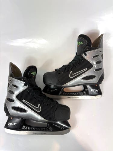 Nike Air Zoom Hockey Skates Regular Width Size 6 (Used)