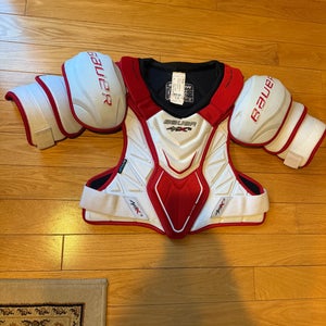 XL Senior Bauer Vapor APX2 Shoulder Pads (Used)