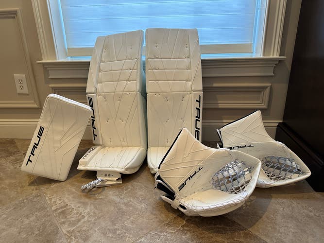 New 32"+2" True Nitro Pro Full Set + Extra Glove