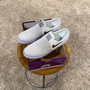 NWB Nike SB Stefan Janoski Shoes
