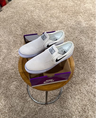 NWB Nike SB Stefan Janoski Shoes