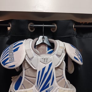 Small Junior Warrior Method Shoulder Pads (New)