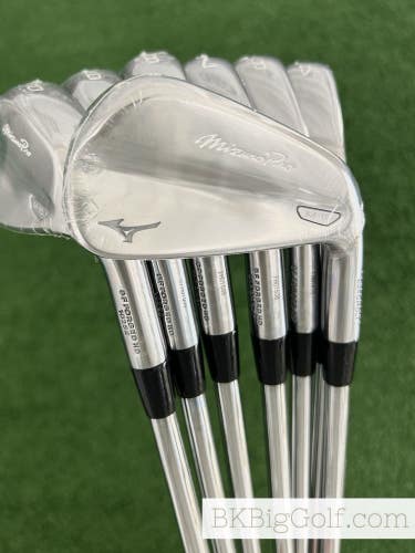 NEW Mizuno M-15 Forged Iron Set 4-P / True Temper AMT Silver Stiff