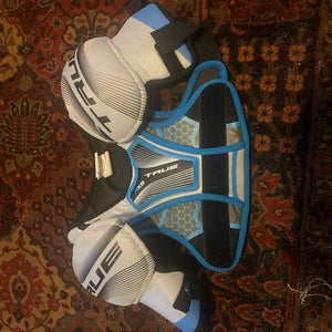 Small Youth True Shoulder Pads (Used)