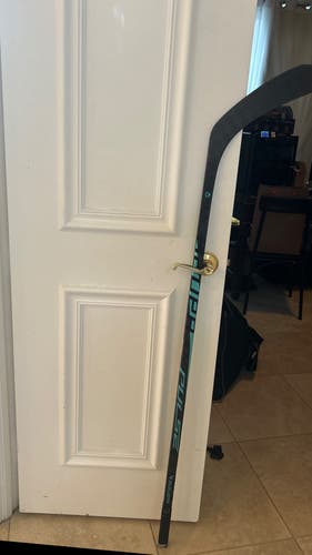 Junior Bauer Pulse Right Handed Hockey Stick P92 40 Flex Pro Stock (Used)