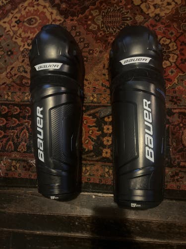 Intermediate Bauer X 14" Shin Pads (Used)