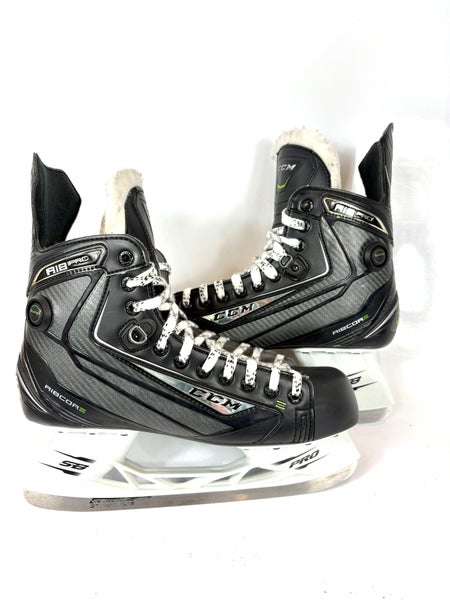 CCM Rib Pro Hockey Skates Regular Width 10 (Used)